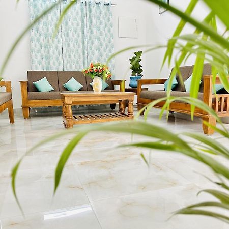 Tirupati Homestay - Shilparamam - Luxury Ac Apartments By Stayflexi - Fast Wifi, Kitchen, Android Tv - Walk To Ps4 Pure Veg Restaurant - Easy Access To Airport, Railway Station And To All Temples ภายนอก รูปภาพ