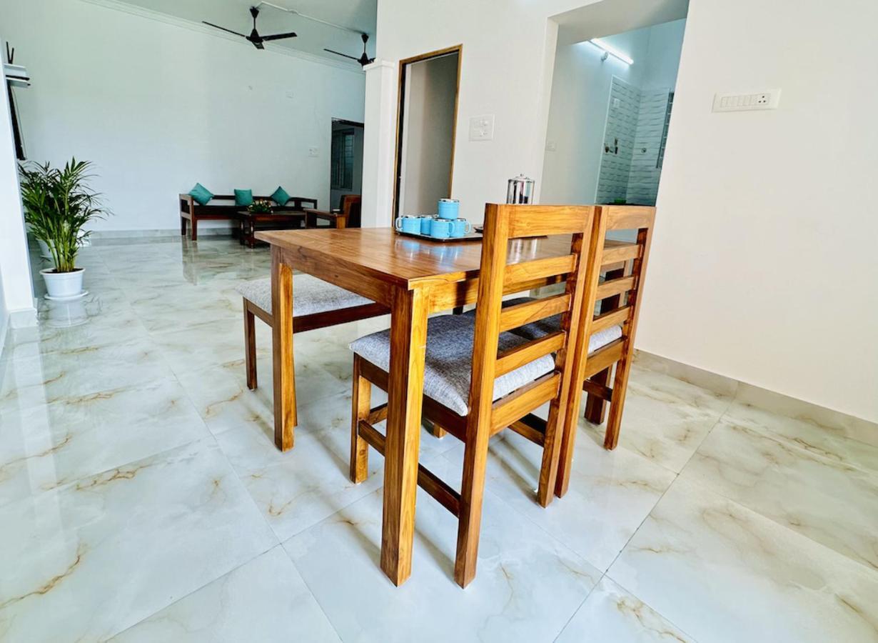 Tirupati Homestay - Shilparamam - Luxury Ac Apartments By Stayflexi - Fast Wifi, Kitchen, Android Tv - Walk To Ps4 Pure Veg Restaurant - Easy Access To Airport, Railway Station And To All Temples ภายนอก รูปภาพ